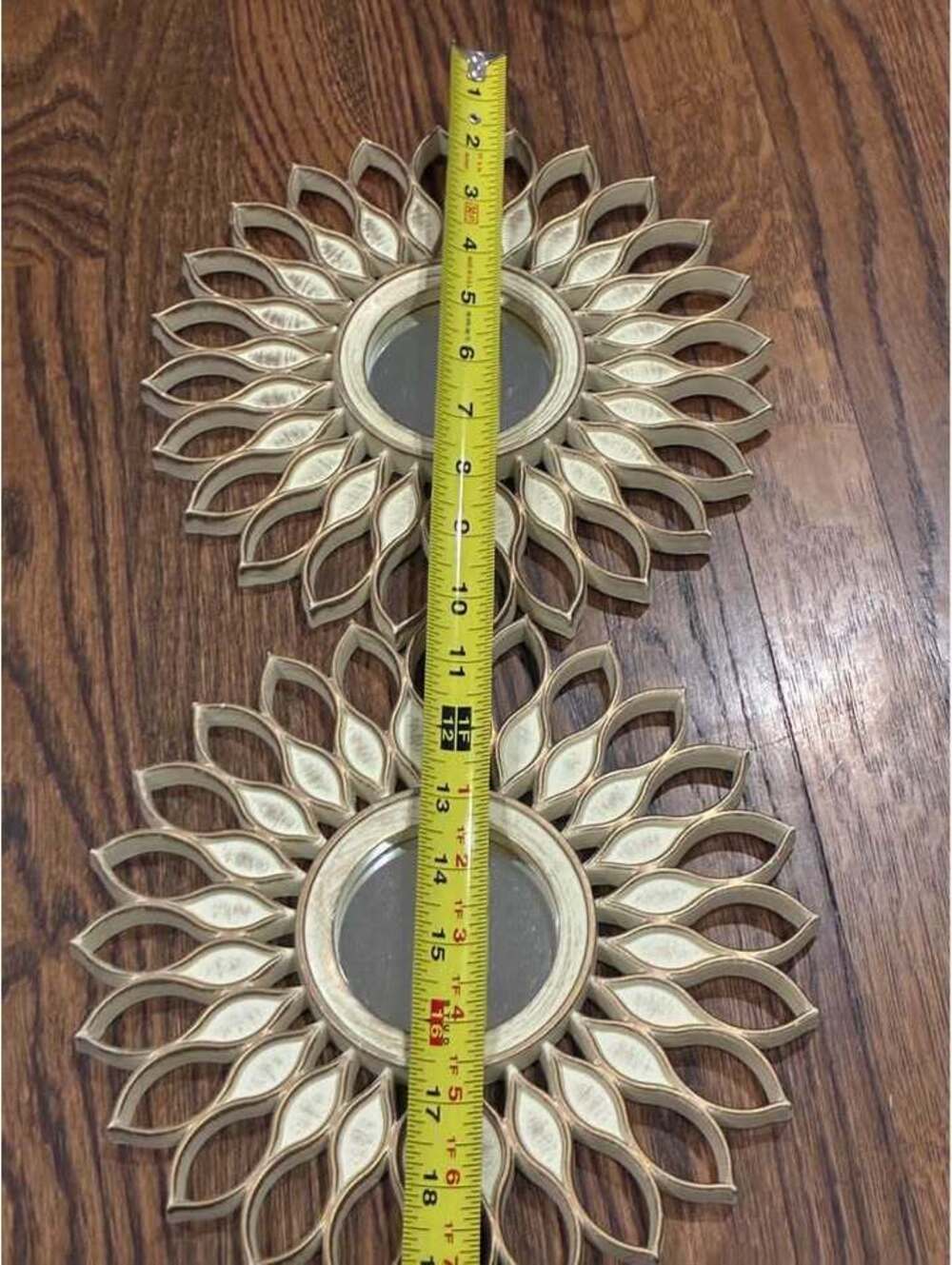 Title: Set of 2 Shabby Chic Cream & Distressed Gold Sunburst/Flower Wall Mirrors